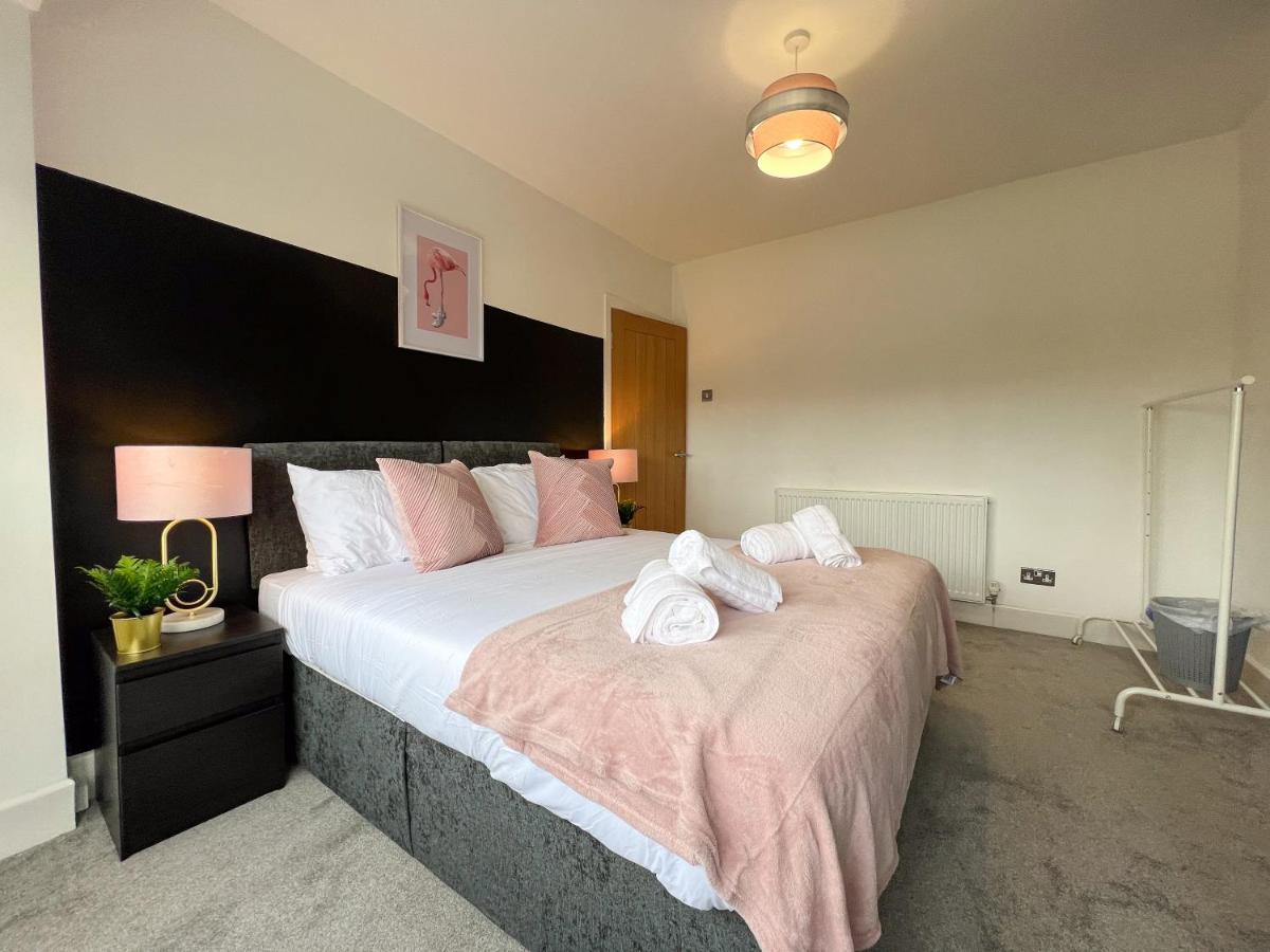 Sheldon House 3 Bed Cosy Home Nr Jlr & Nec Exteriér fotografie